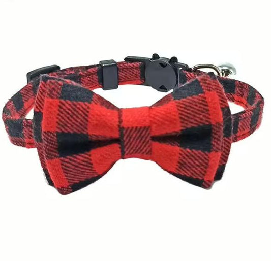 Manhattan Holiday Check Cat Collar