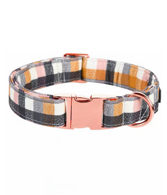 Smokey Rose Collar